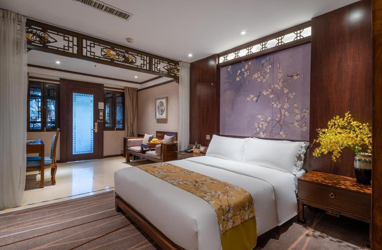 Doof Resort Hotel Лицзян Экстерьер фото
