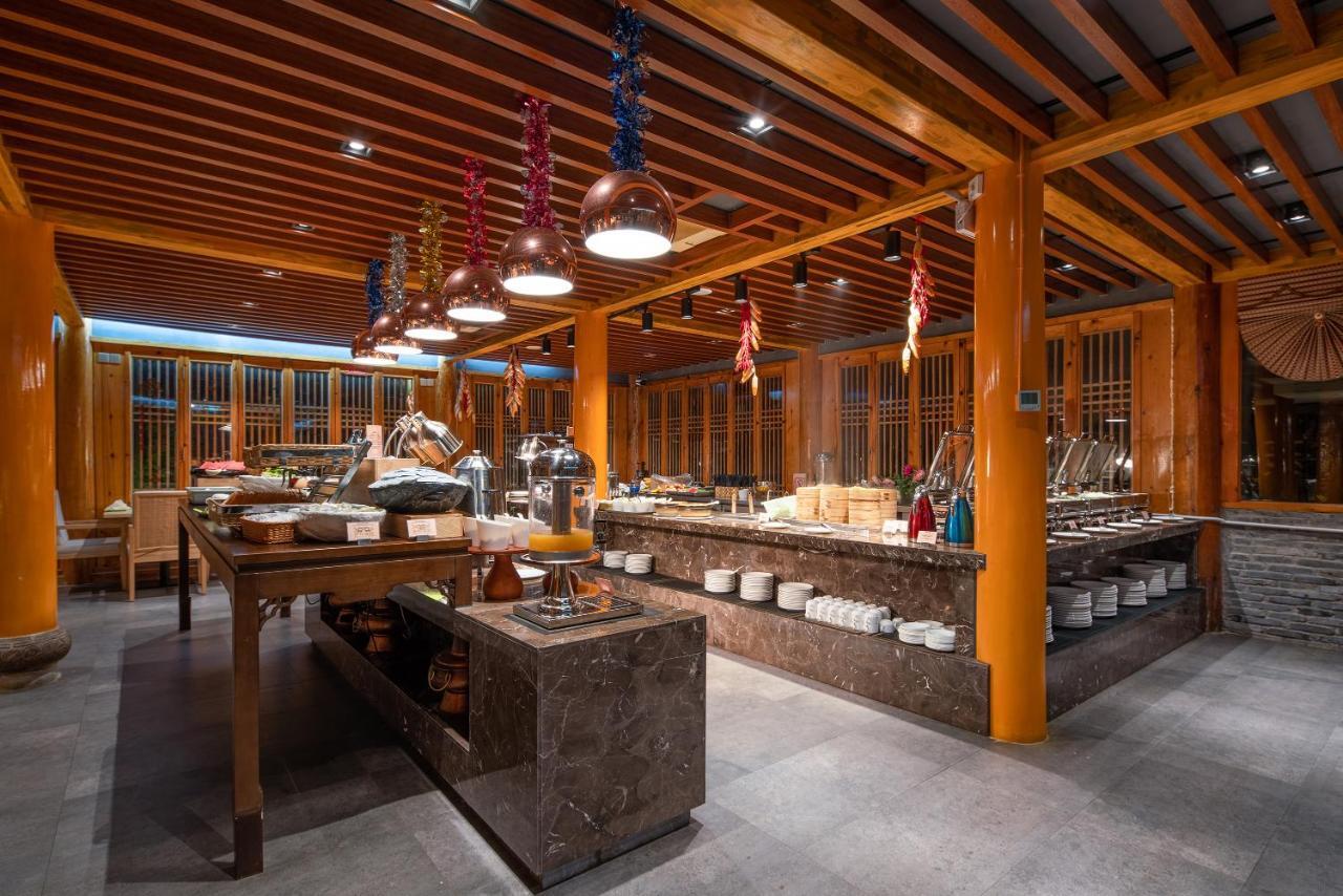 Doof Resort Hotel Лицзян Экстерьер фото