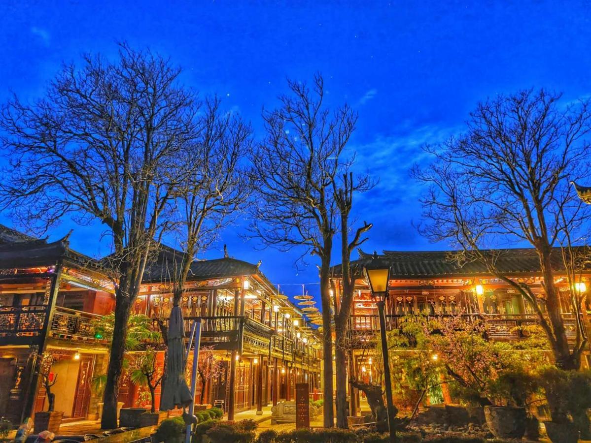 Doof Resort Hotel Лицзян Экстерьер фото