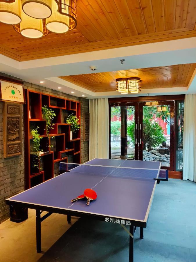 Doof Resort Hotel Лицзян Экстерьер фото