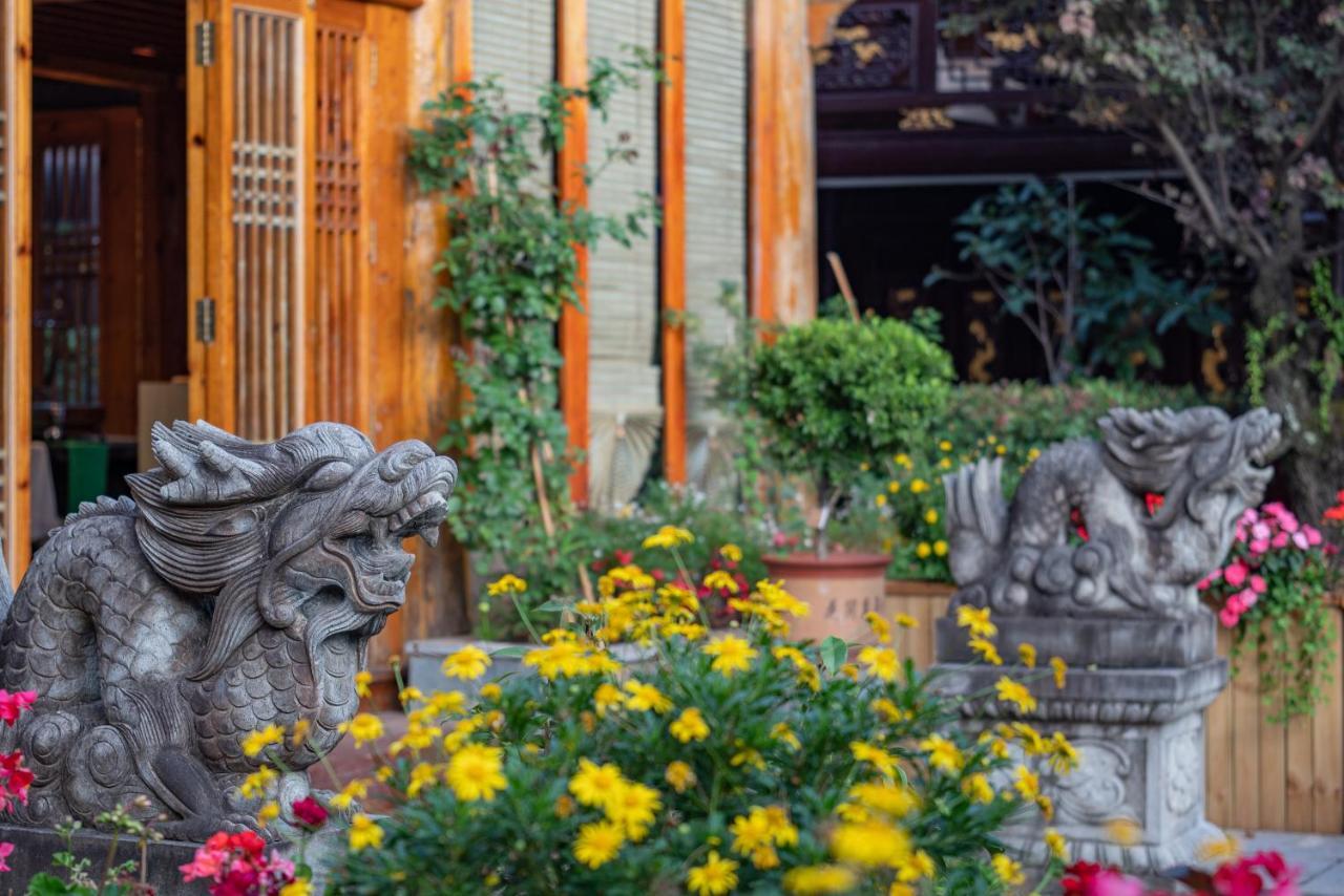 Doof Resort Hotel Лицзян Экстерьер фото